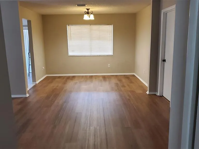 1311 Alfonzo Cir — Photo 7