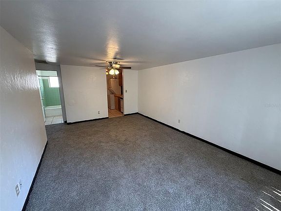 2nd image of 912 SW 6th Ave