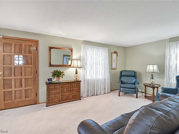 3rd image of 17802 Naomi Ave