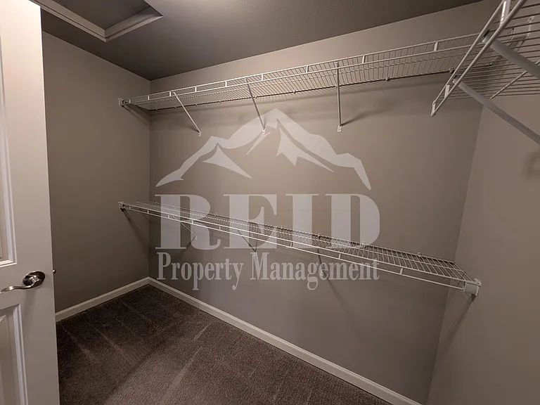 3887 Portside Dr — Photo 29