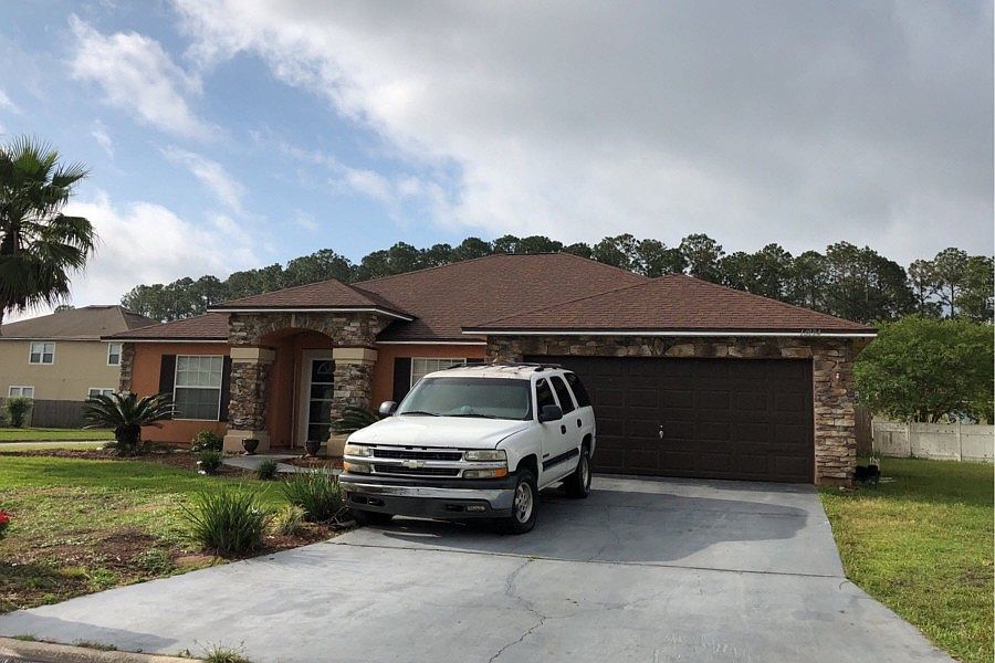 1st image of 10194 Carriage House Ct