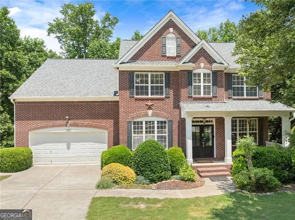 1000 Island Bluff Ln, Buford, GA 30518