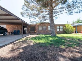 2214 S Missouri St, Pecos, TX 79772