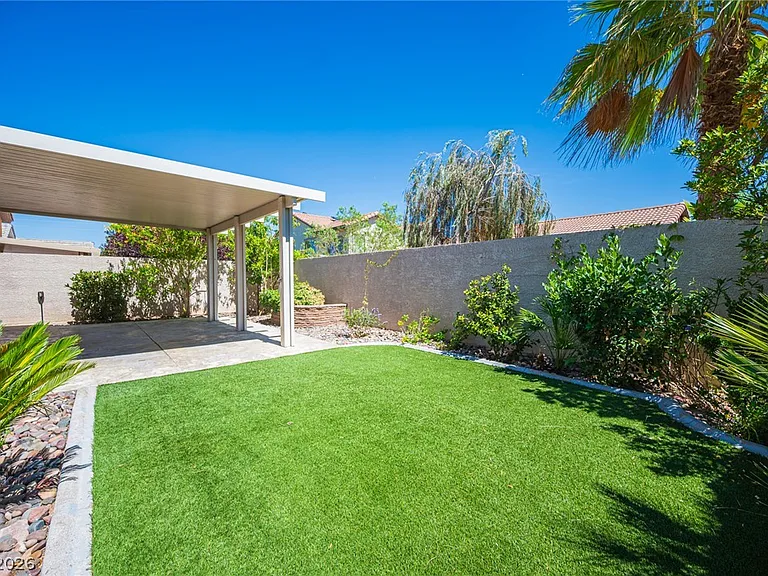 11225 Vintners Ln — Photo 9