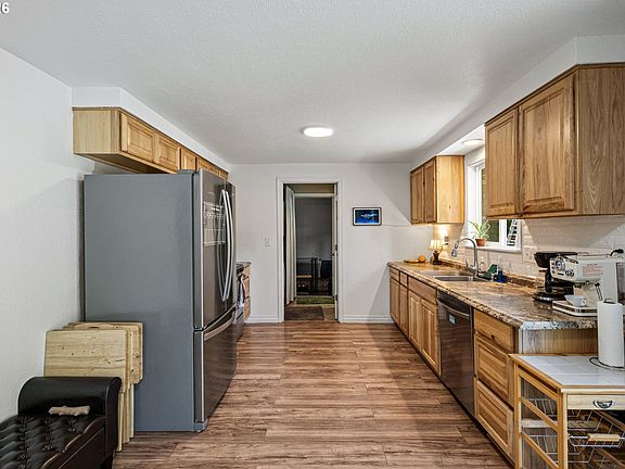 5th image of 24403 Bolton Hill Rd