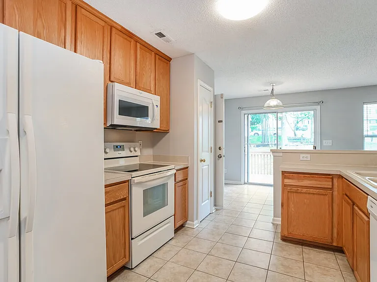 9361 Golden Pond Dr — Photo 8