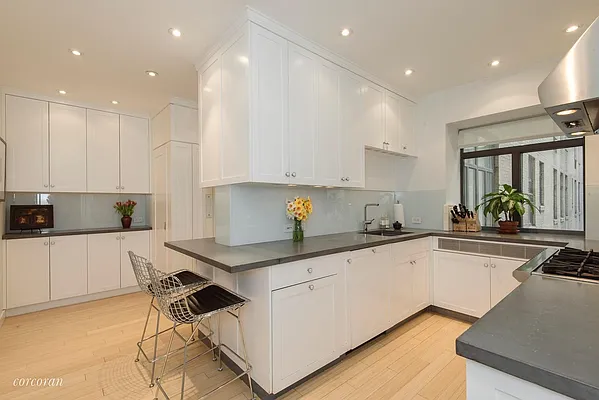 Sold by Corcoran | media 5