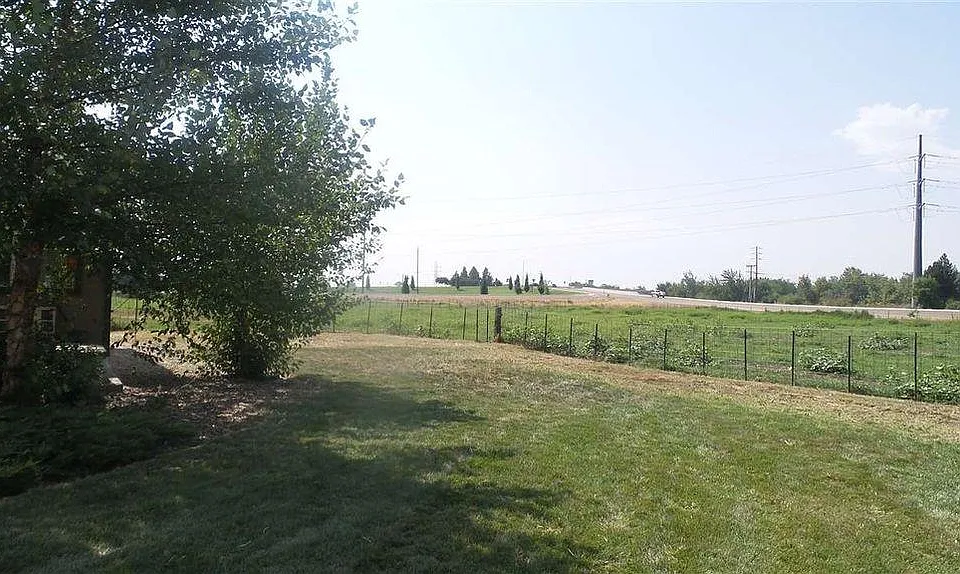 Side/Front yard