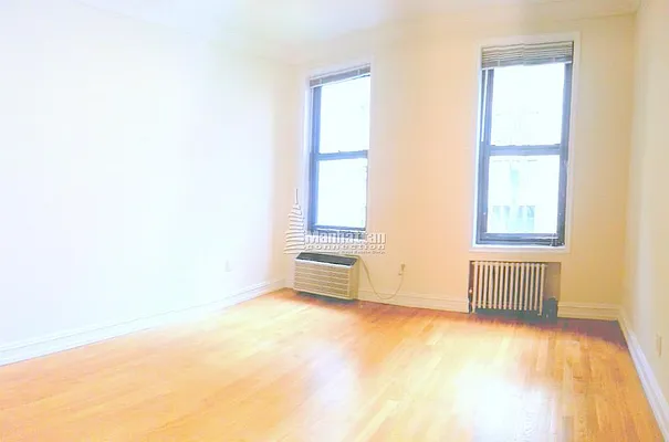 Rented by Manhattan Connection | media 27