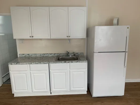 381 Lanza Ave #2F-4, Garfield, NJ 07026