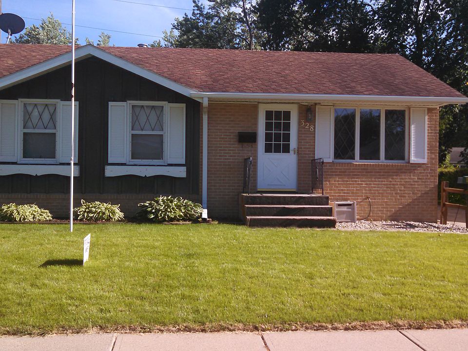 1st image of 328 E 29th St
