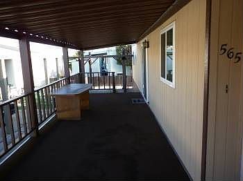3rd image of 565 Kumquat Dr