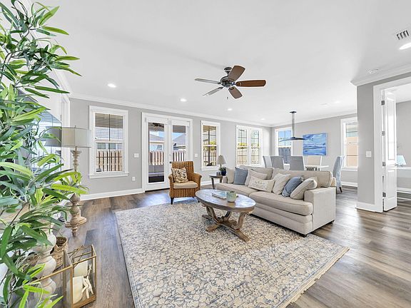 2nd image of 304 Windrow Way