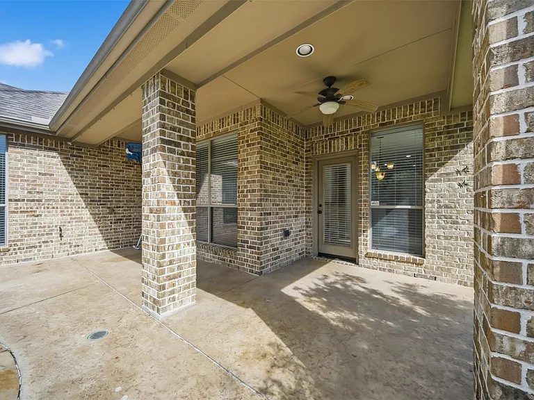 63 Vershire Cir — Photo 22