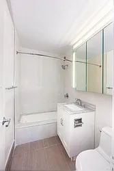 Sold by Manhattan Skyline