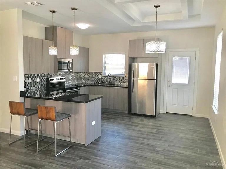 705 E Myrtle Beach Ave #3 — Photo 4