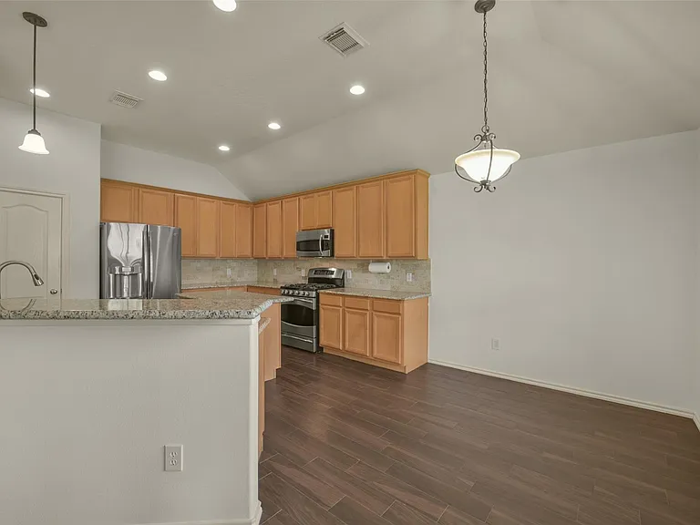 1414 Phoenician Dr — Photo 17