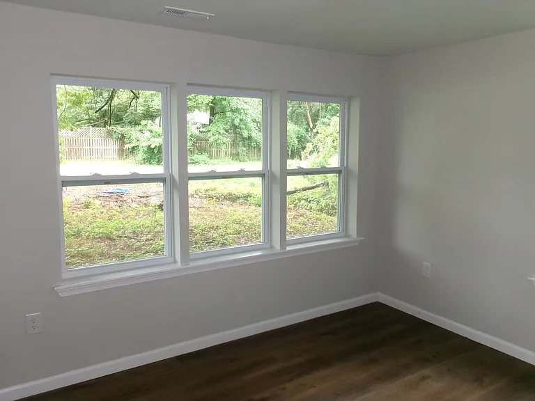 7818 Oakwood Rd — Photo 10
