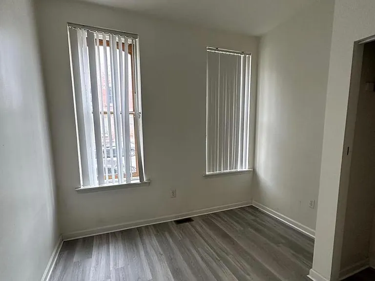 1724 W Diamond St #1 — Photo 4