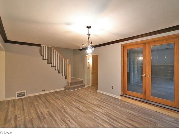 2nd image of 19712 Mountville Dr