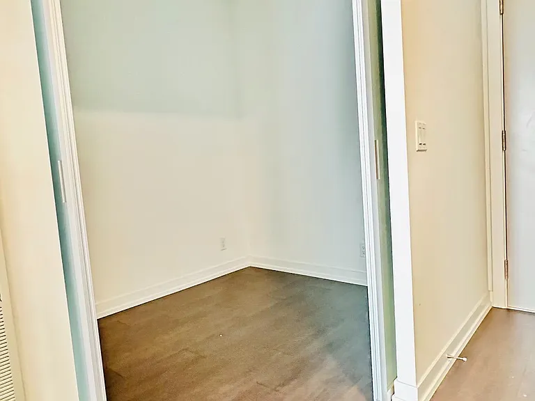 2020 S Bathurst St #1101 — Photo 24