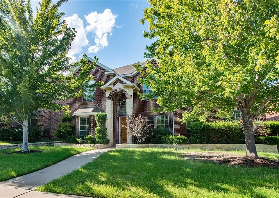 1st image of 10868 Wilton Dr