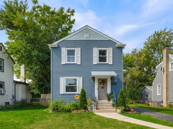 2336 S 11th Ave, Broadview, IL 60155