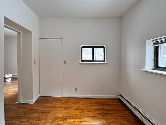 2nd image of 26 W 123rd St #2