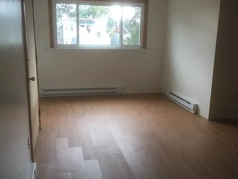 22 Porter St #2 — Photo 10