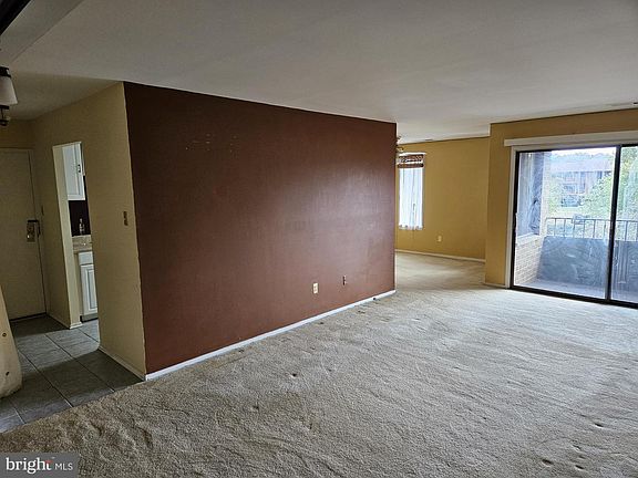 5th image of 511 Florida Ave APT 201