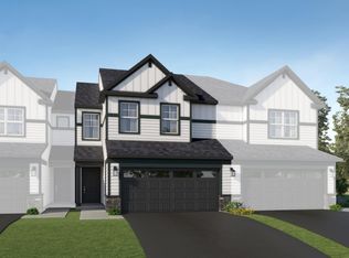 6225 205th St N, Forest Lake, MN 55025