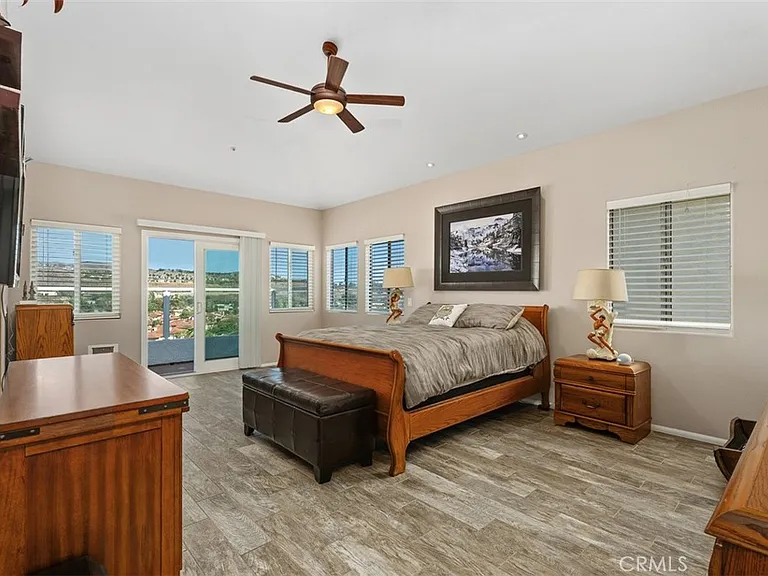 33722 Bridgehampton Dr — Photo 17