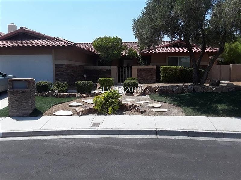 2nd image of 5439 Winston Dr