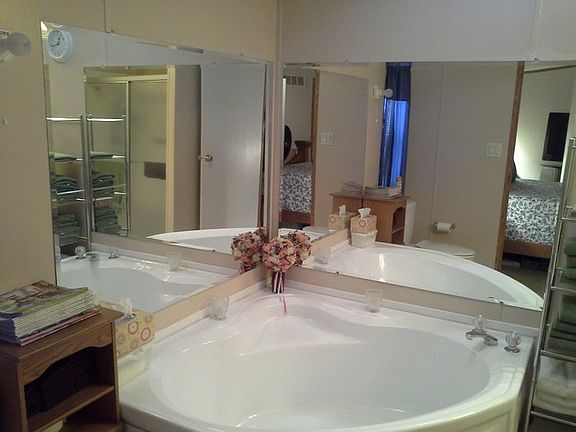 2nd image of 1125 Mohican Trl