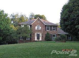 405 Scotts Ferry Rd E, Versailles, KY 40383