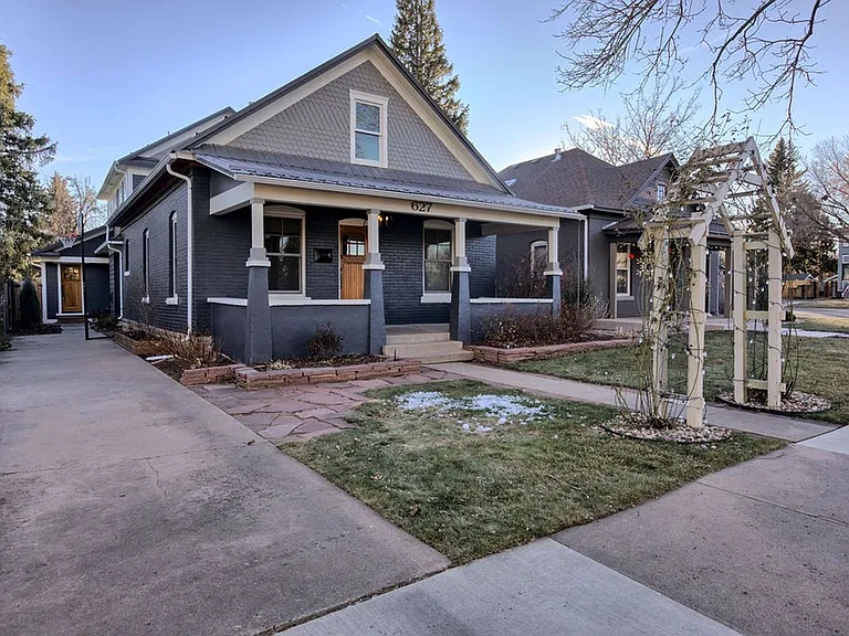 627 Laporte Ave — Photo 1