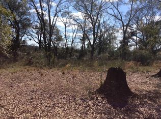 5233 Heisler Rd, Graceville, FL 32440