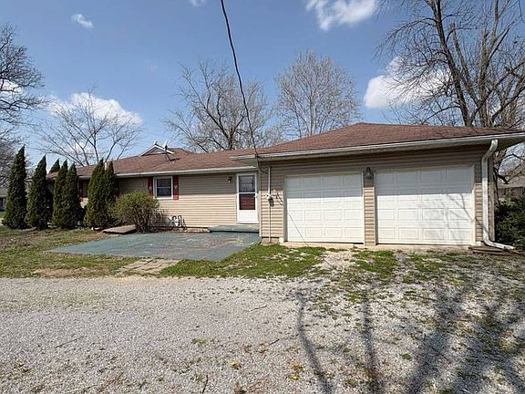 2nd image of 606 Shoreway Dr