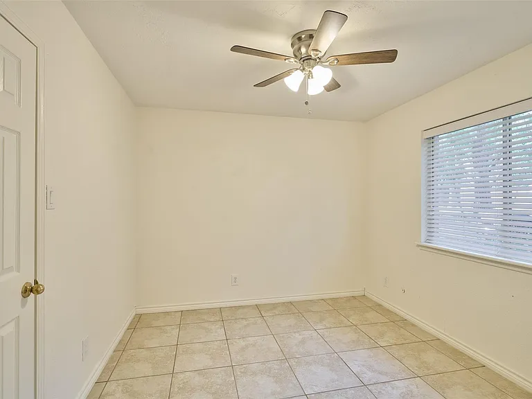 11616 Timberwild St — Photo 37