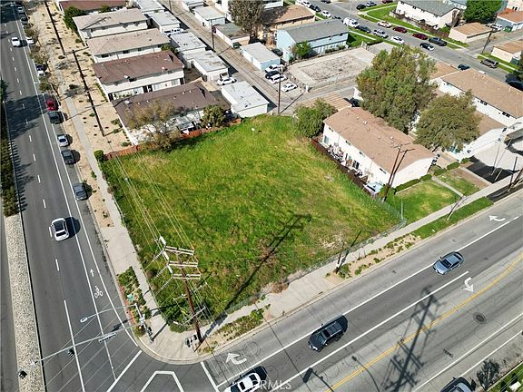 5th image of 449 River Rd #13