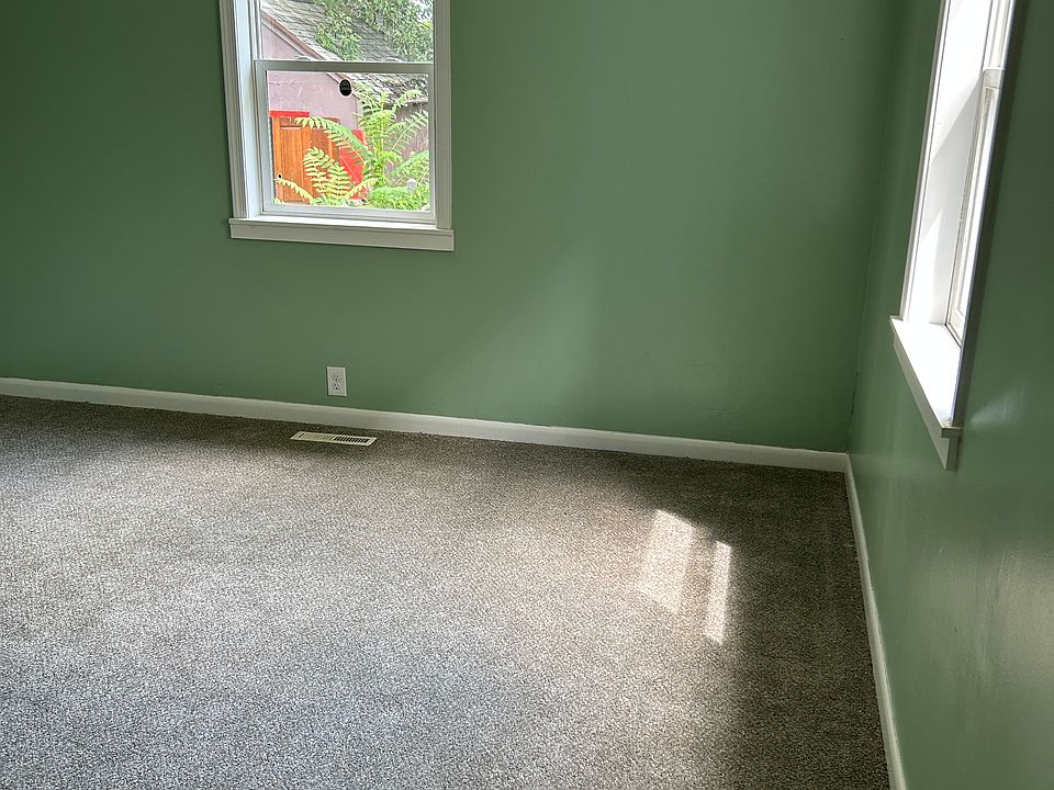 1st image of 32 Kenefick Ave #1