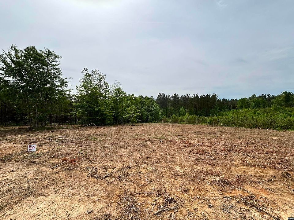2nd image of 86 Evergreen Dr