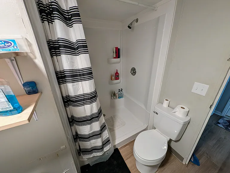 133 Albany Cir — Photo 15