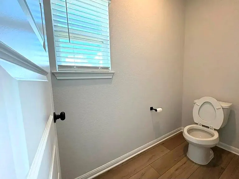 2148 Tobias Leo Way — Photo 18