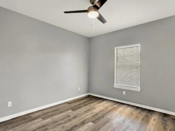 1506 James Ave #A, Waco, TX 76706