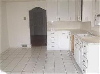 1st image of 2622 Folsom St