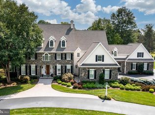 100 Woodale Dr, Kennett Square, PA 19348