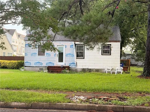 2534 Woolsey St, Norfolk, VA 23513