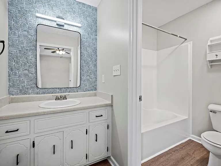 1043 Holly Rock Ct — Photo 12