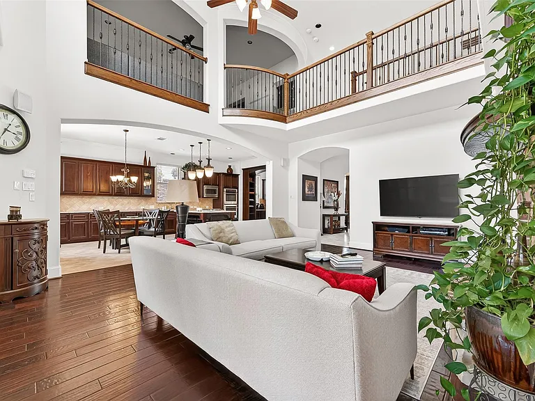903 Annabella Pl — Photo 12